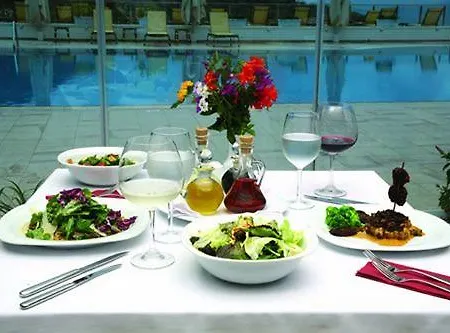 Hotell Marinem Karaca Deluxe 4*