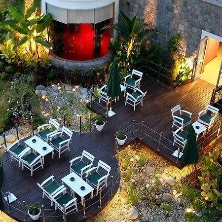 Marinem Karaca Deluxe