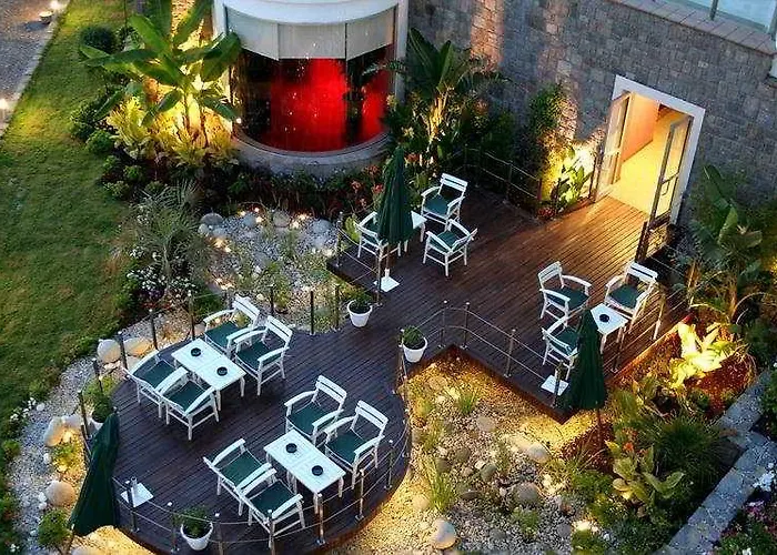 Marinem Karaca Deluxe