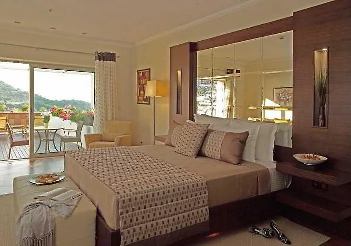 Ξενοδοχείο Marinem Karaca Deluxe Turgutreis